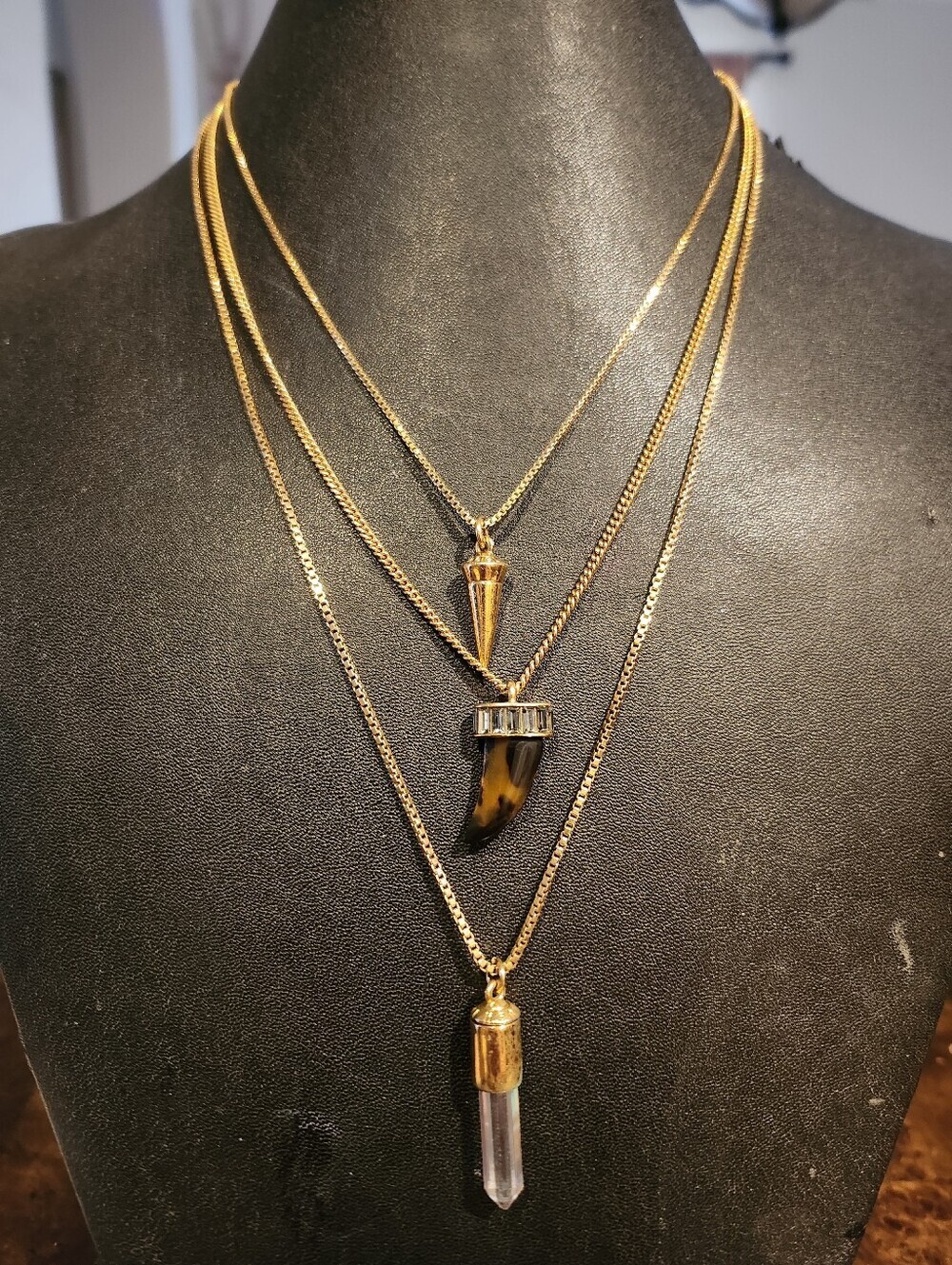 Henri Bendel 3 layered necklace